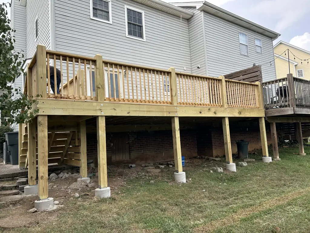 Decks project by Hugo's Fence and Deck Nashville in Nashville, Tennessee